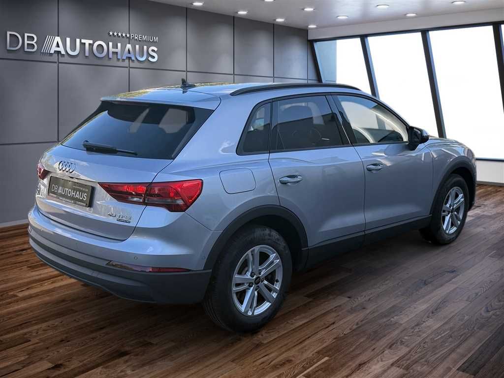 Audi Q3 2024 г. Серебристый, пробег 56371 км