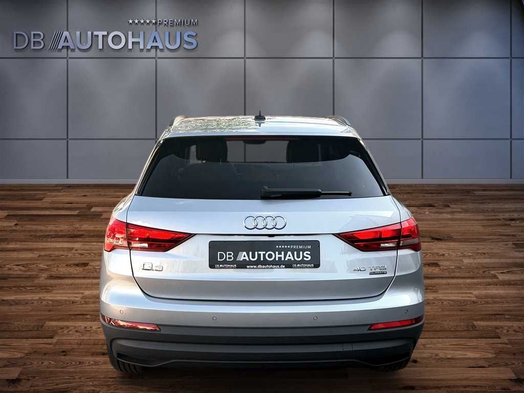 Audi Q3 2024 г. Серебристый, пробег 56371 км