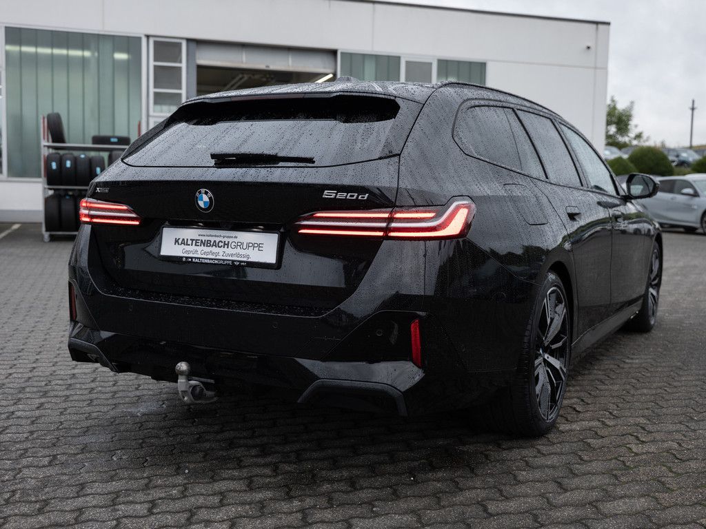 BMW 520 2026 г. Чёрный, пробег 24724 км