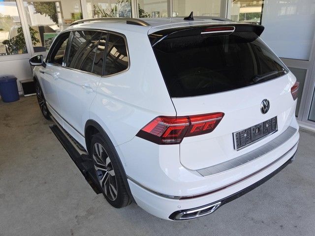 Volkswagen TIGUAN ALLSPACE 2024 г. Белый, пробег 56417 км