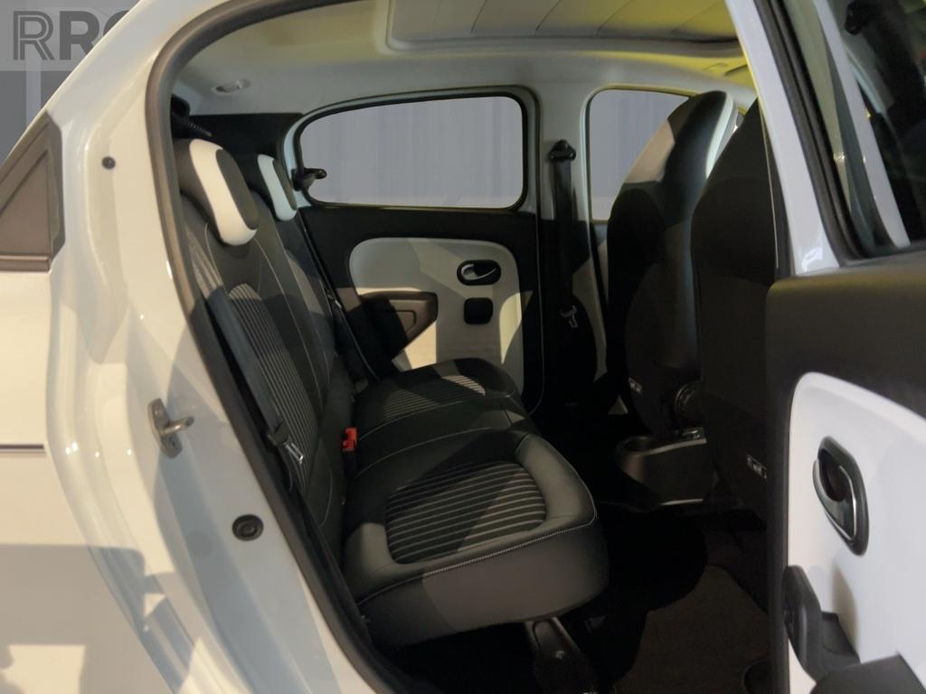 Renault Twingo 2021 г. Белый, пробег 44983 км