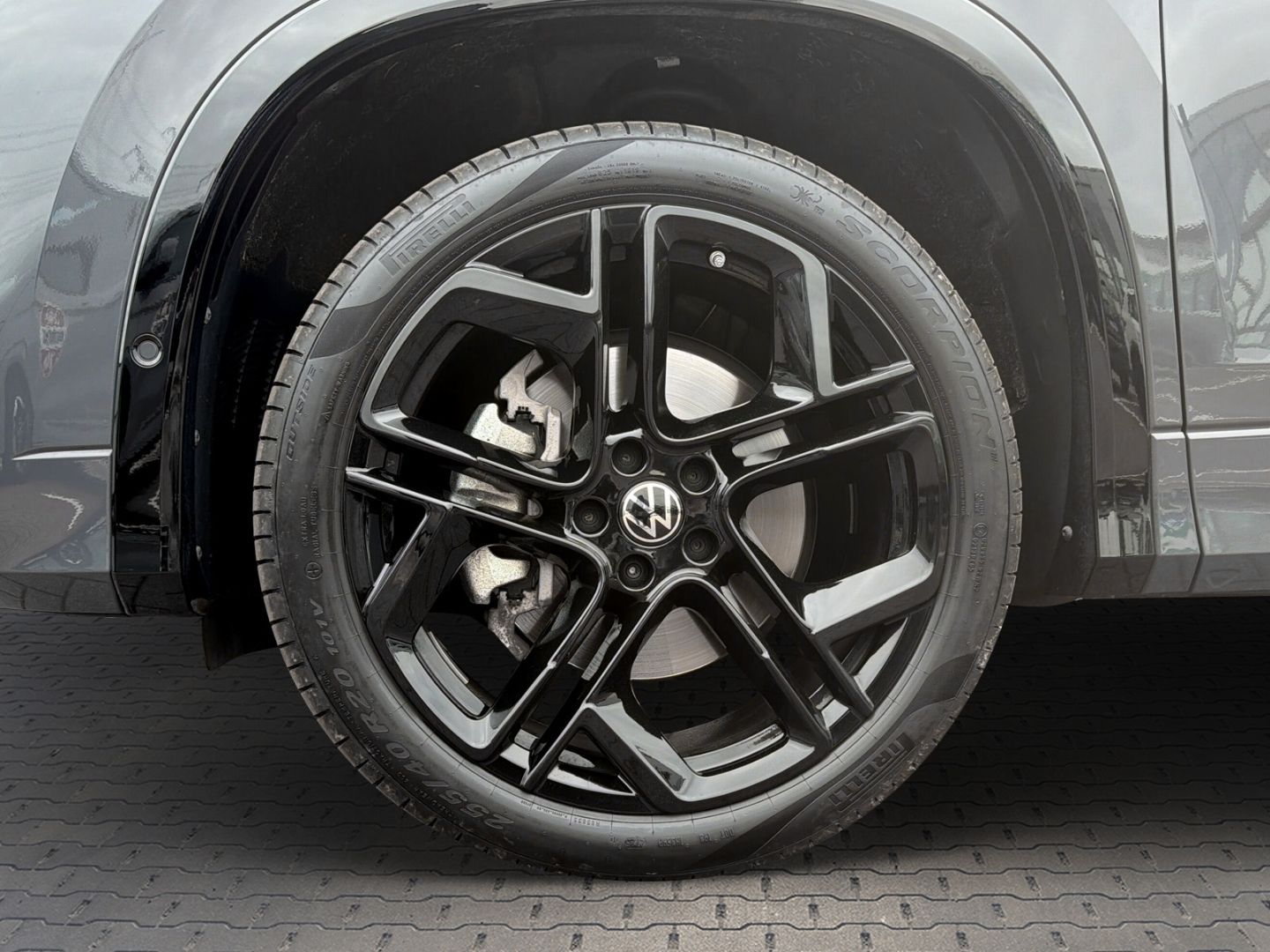 Volkswagen Tayron 2025 г. Серый, пробег 19950 км