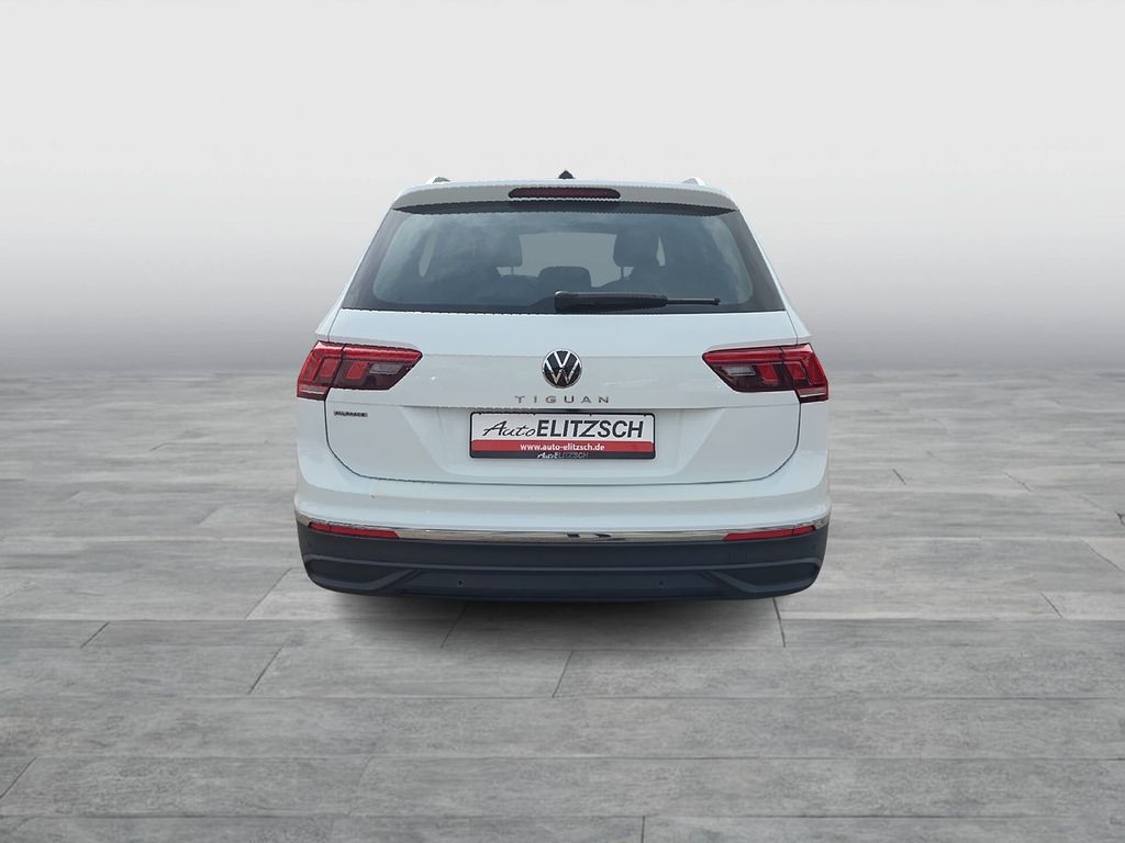 Volkswagen TIGUAN ALLSPACE 2022 г. Белый, пробег 49000 км