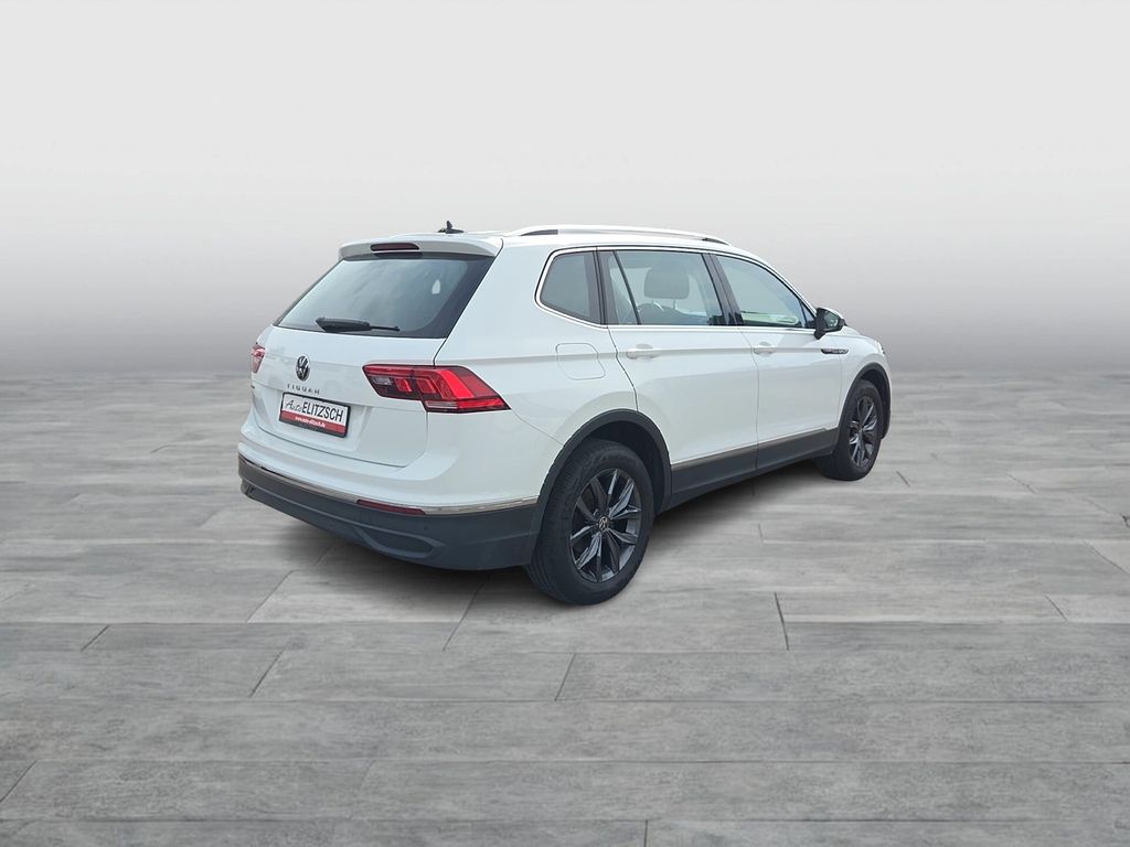 Volkswagen TIGUAN ALLSPACE 2022 г. Белый, пробег 49000 км