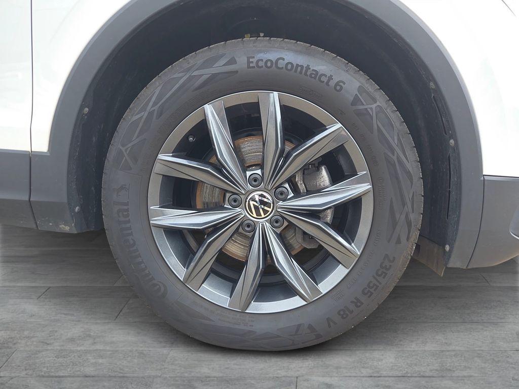Volkswagen TIGUAN ALLSPACE 2022 г. Белый, пробег 49000 км