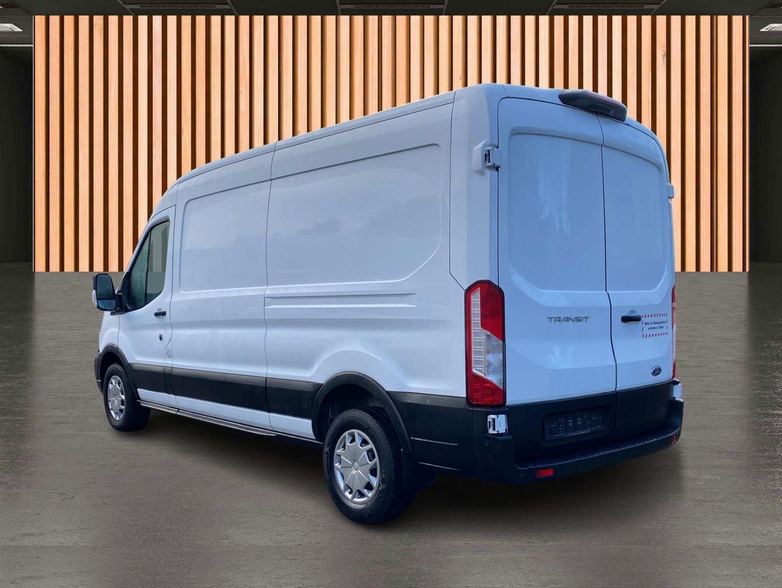 Ford Transit 2023 г. Белый, пробег 48361 км