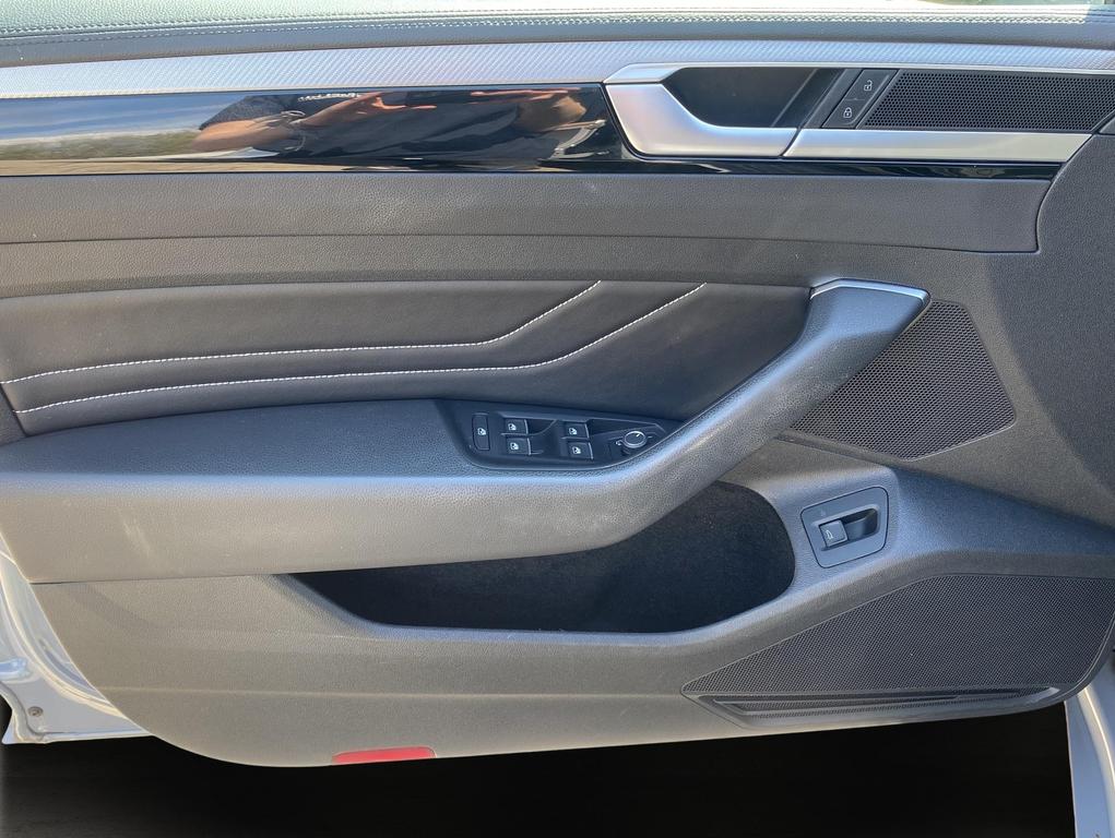 Volkswagen Arteon 2023 г. Серый, пробег 57784 км
