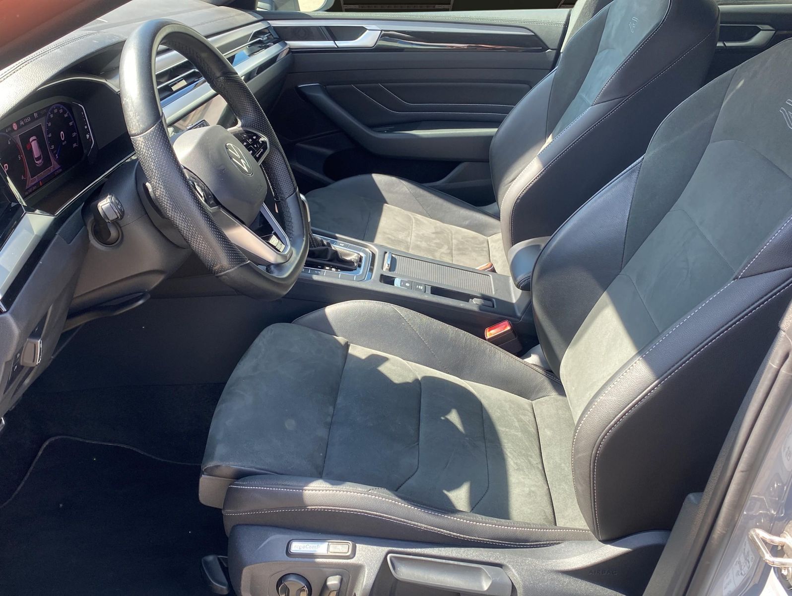 Volkswagen Arteon 2023 г. Серый, пробег 57784 км