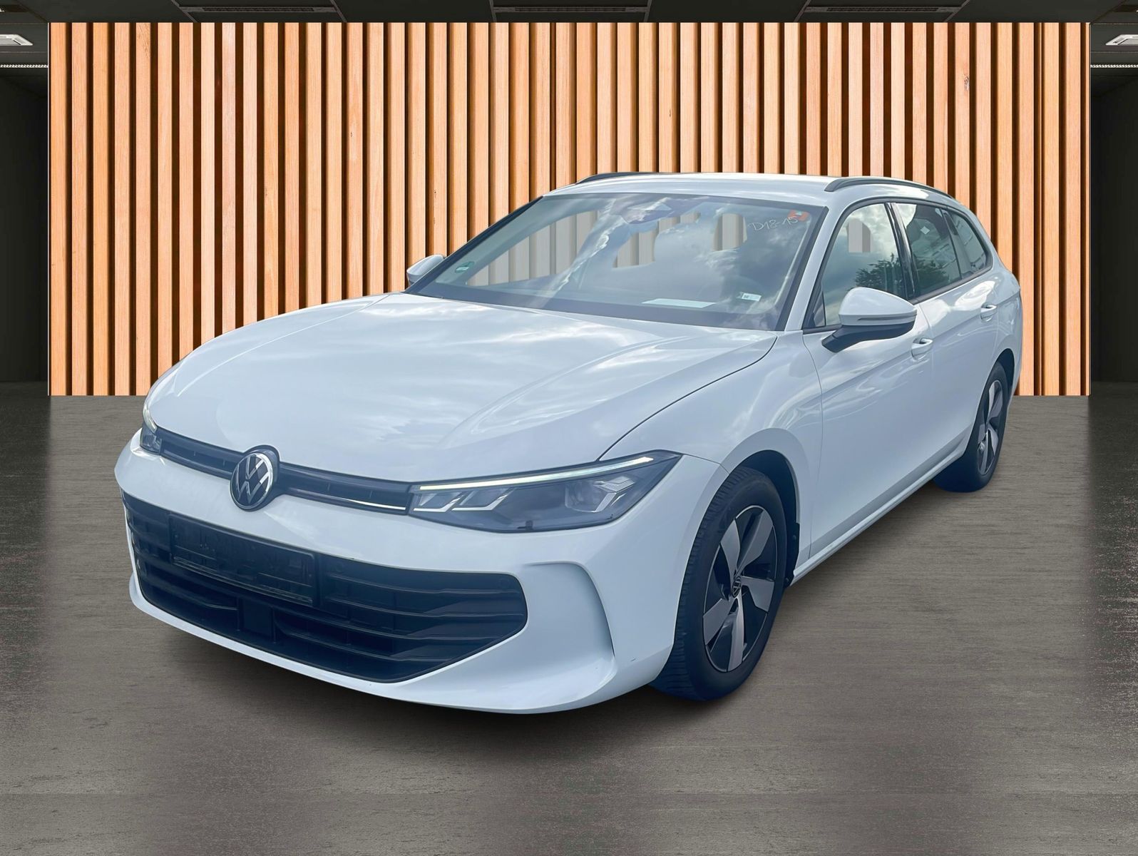 Volkswagen PASSAT VARIANT 2025 г. Белый, пробег 29673 км
