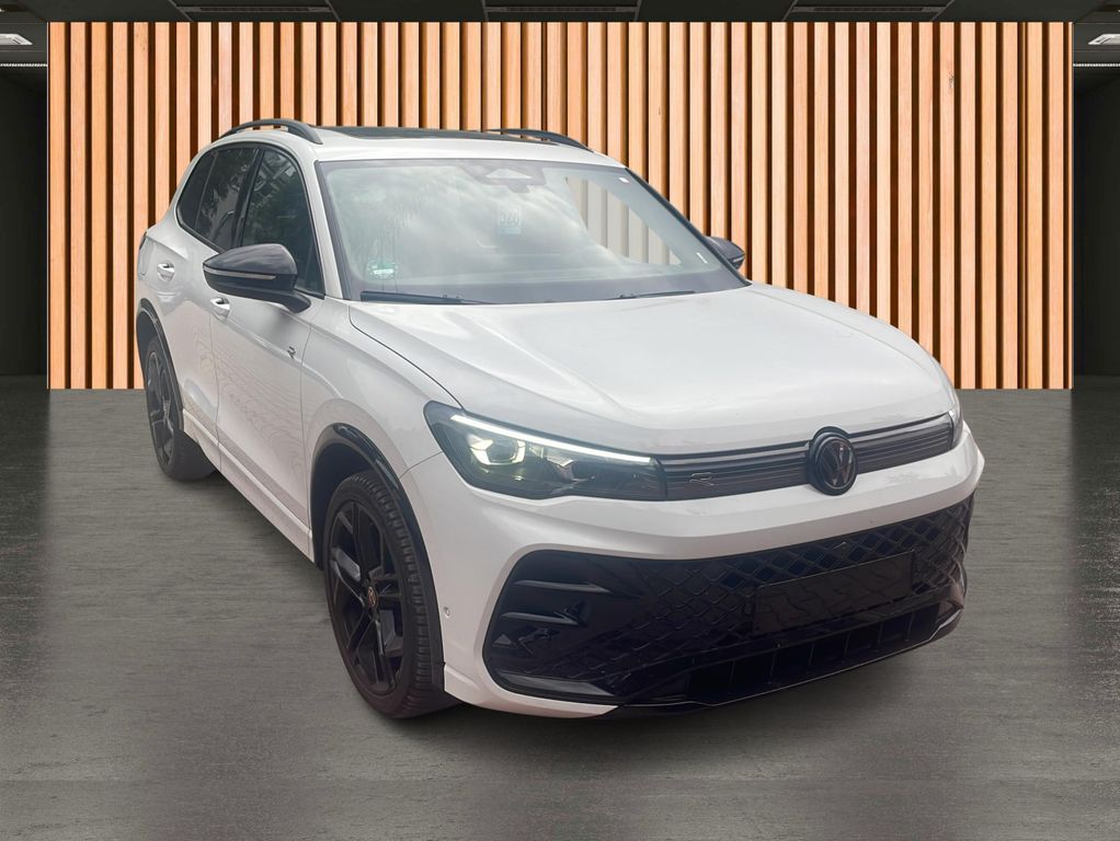 Volkswagen Tiguan 2026 г. Белый, пробег 21559 км