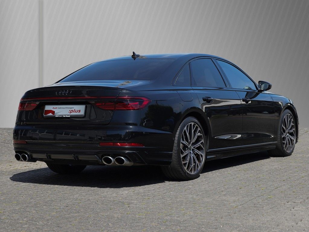 Audi S8 2024 г. Чёрный, пробег 56500 км