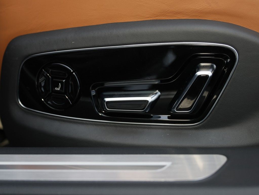 Audi S8 2024 г. Чёрный, пробег 56500 км
