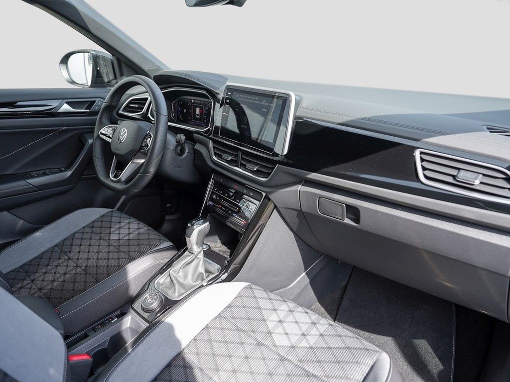 Volkswagen T-Roc 2022 г. Синий, пробег 24735 км
