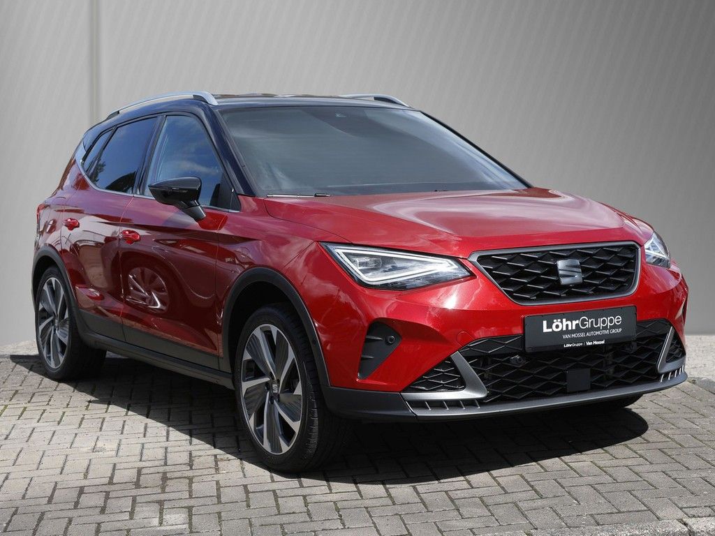 SEAT Arona 2022 г. Красный, пробег 51366 км