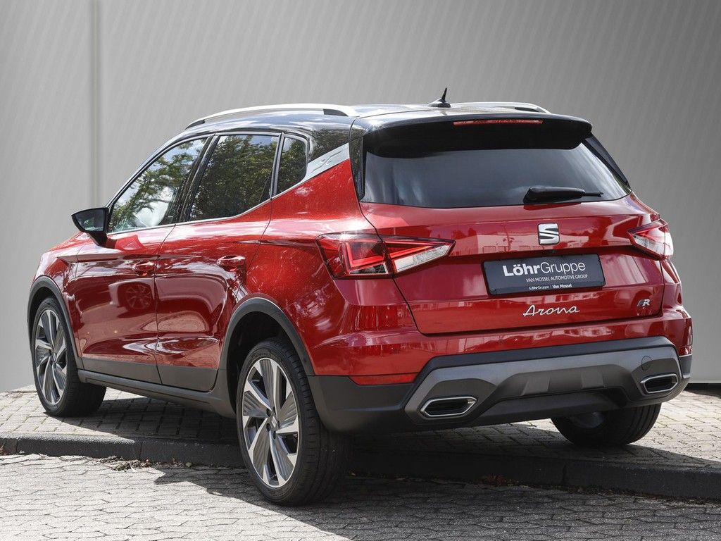 SEAT Arona 2022 г. Красный, пробег 51366 км