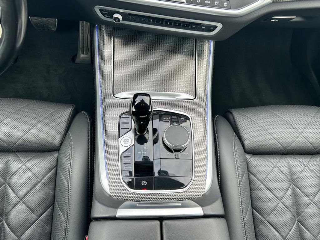 BMW X5 2022 г. Чёрный, пробег 54730 км