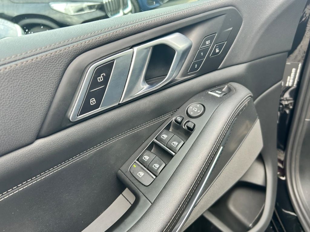 BMW X5 2022 г. Чёрный, пробег 54730 км