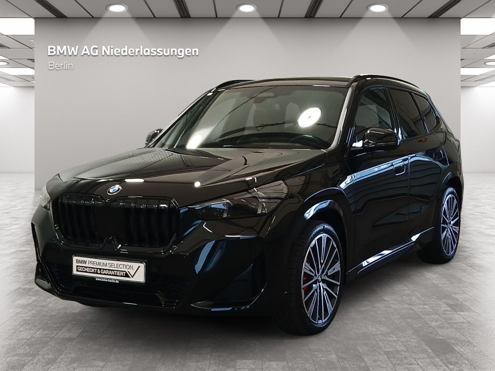 BMW X1 2025 г. Чёрный, пробег 10166 км