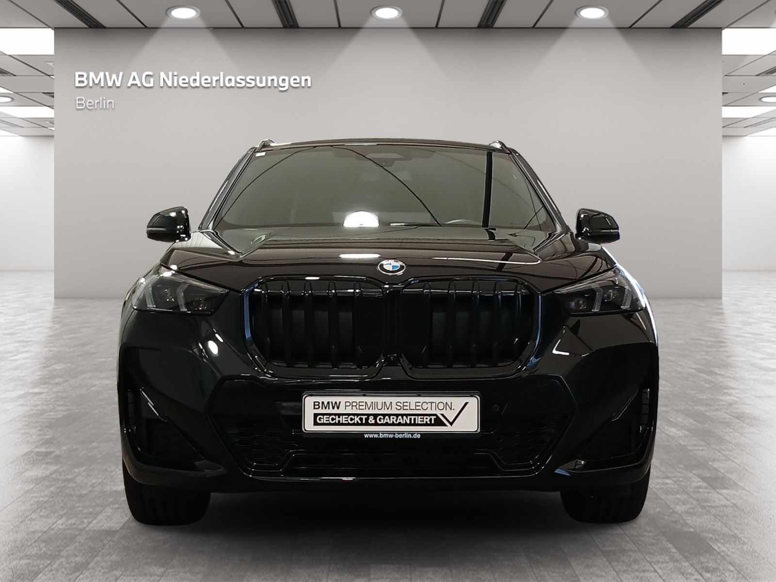 BMW X1 2025 г. Чёрный, пробег 10166 км