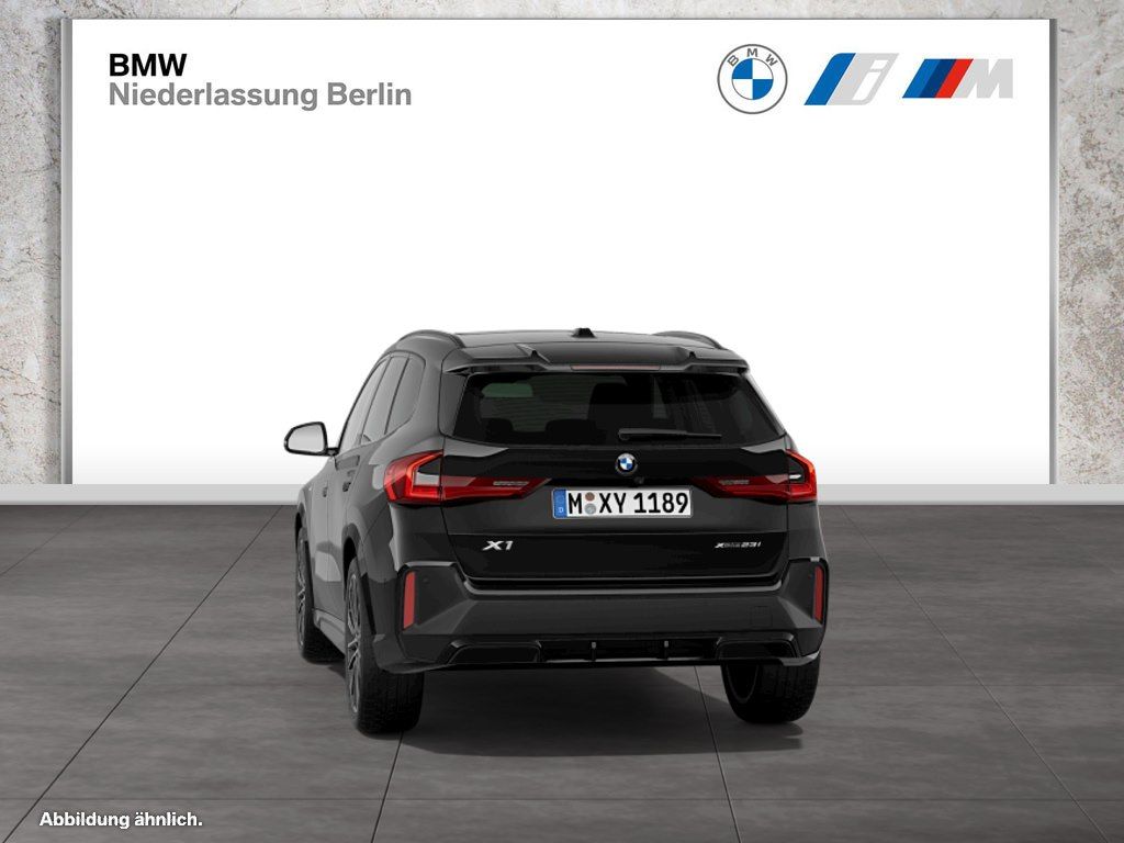 BMW X1 2025 г. Чёрный, пробег 10166 км