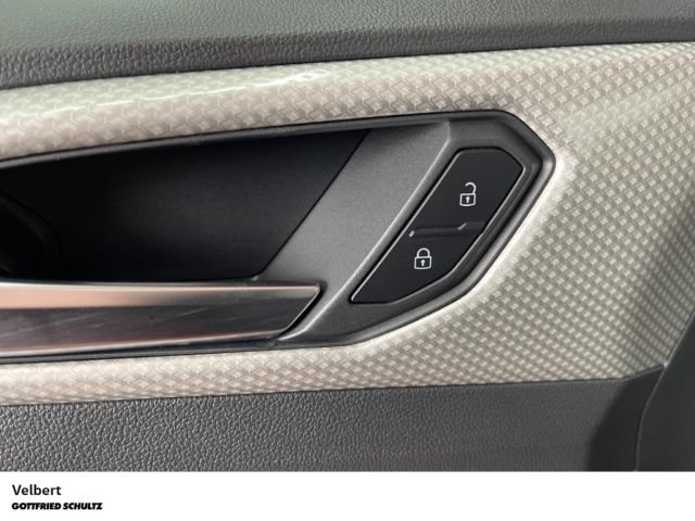 Volkswagen T-Cross 2023 г. Оранжевый, пробег 32589 км