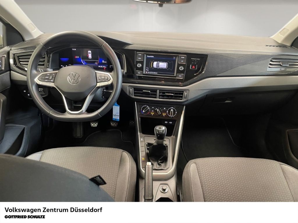 Volkswagen Polo 2022 г. Серый, пробег 37425 км