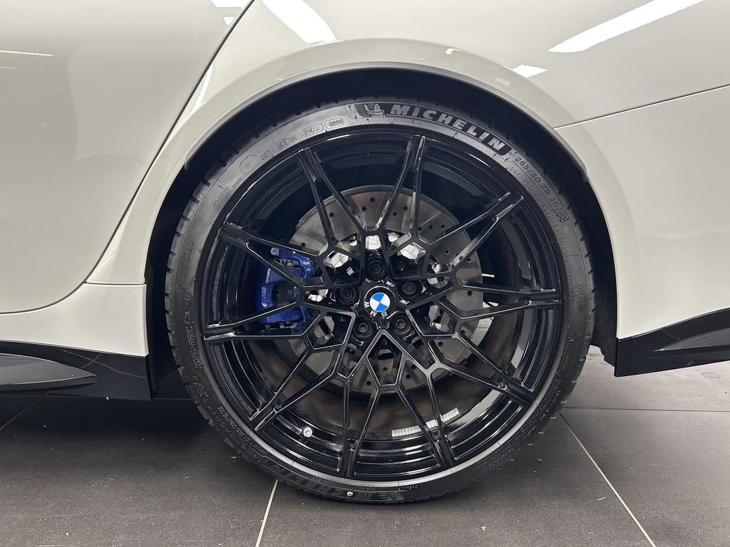 BMW M3 2025 г. Белый, пробег 21680 км