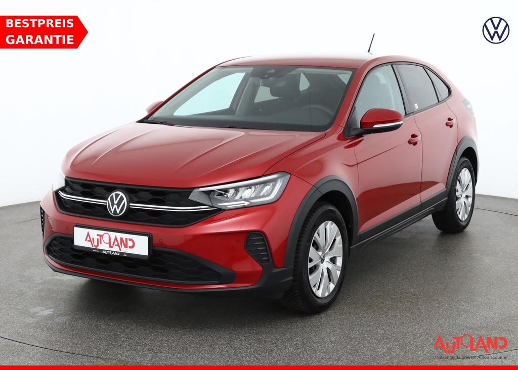 Volkswagen Taigo 2022 г. Красный, пробег 32904 км