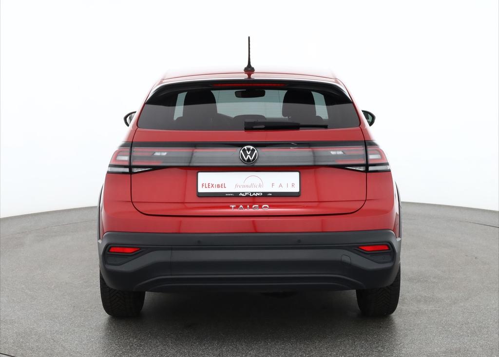 Volkswagen Taigo 2022 г. Красный, пробег 32904 км
