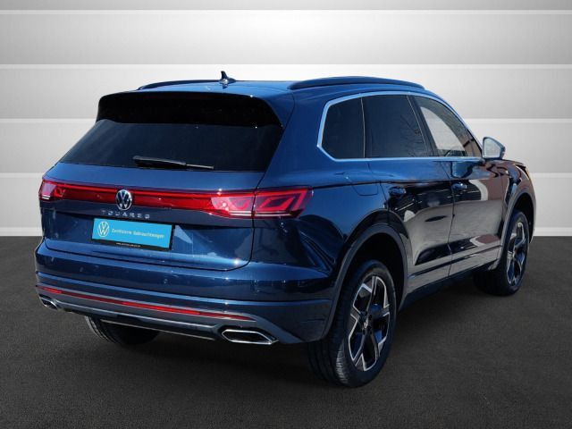 Volkswagen Touareg 2023 г. Синий, пробег 23452 км