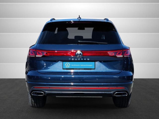 Volkswagen Touareg 2023 г. Синий, пробег 23452 км