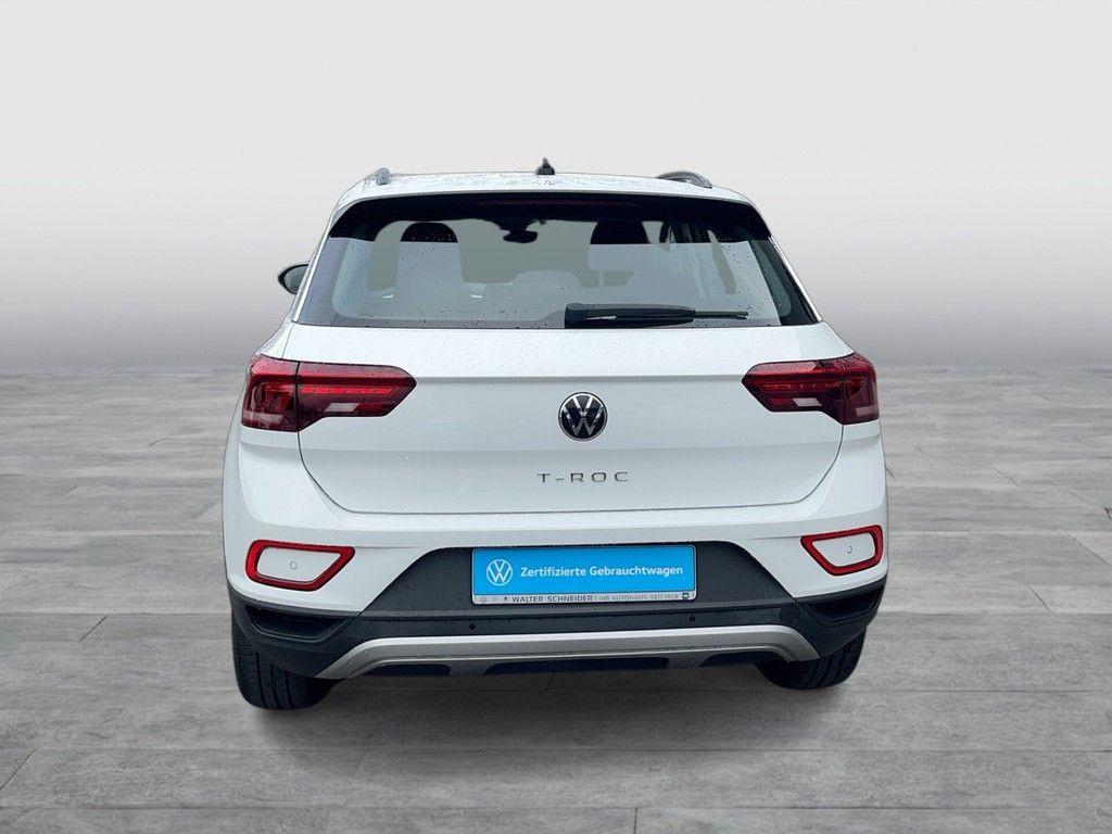 Volkswagen T-Roc 2022 г. Белый, пробег 40800 км