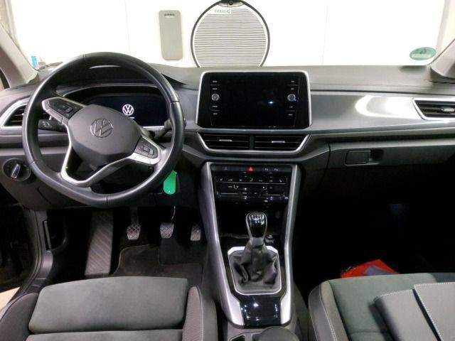 Volkswagen T-Roc 2023 г. Серый, пробег 33332 км