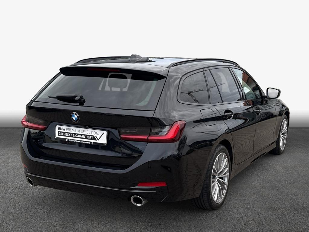 BMW 320 2023 г. Чёрный, пробег 52301 км