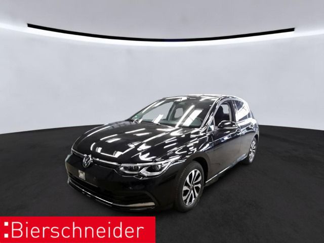 Volkswagen Golf 2023 г. Чёрный, пробег 41022 км