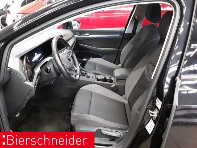 Volkswagen Golf 2023 г. Чёрный, пробег 41022 км