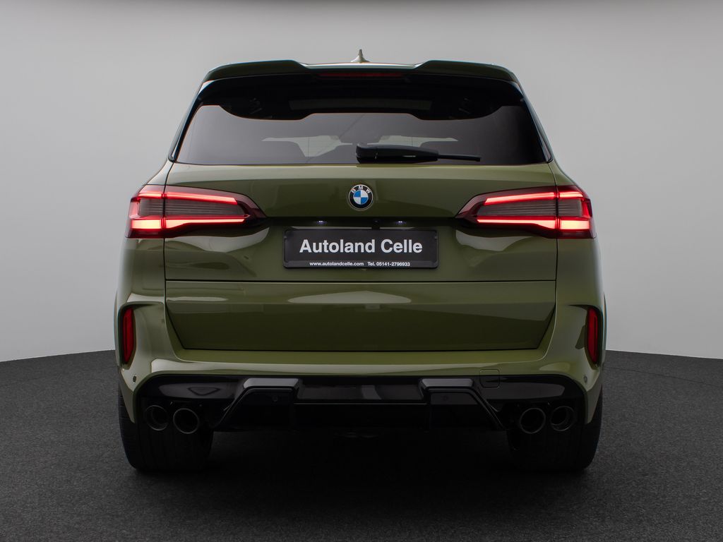 BMW X5 M 2022 г. Зелёный, пробег 55479 км