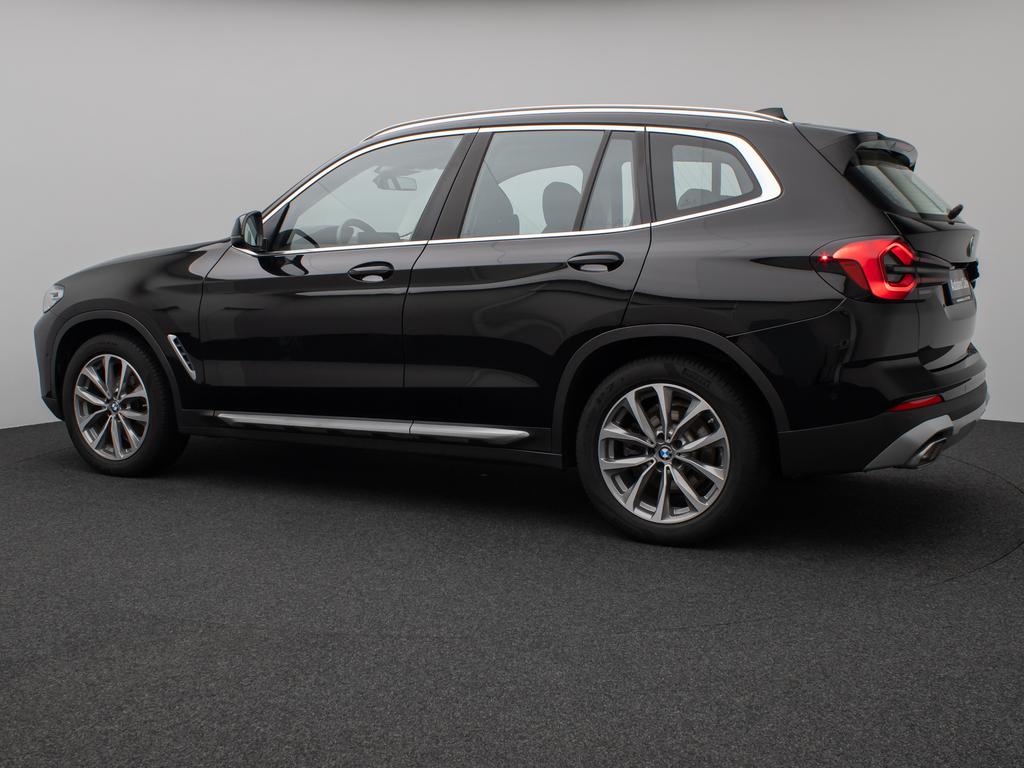 BMW X3 2023 г. Чёрный, пробег 58954 км