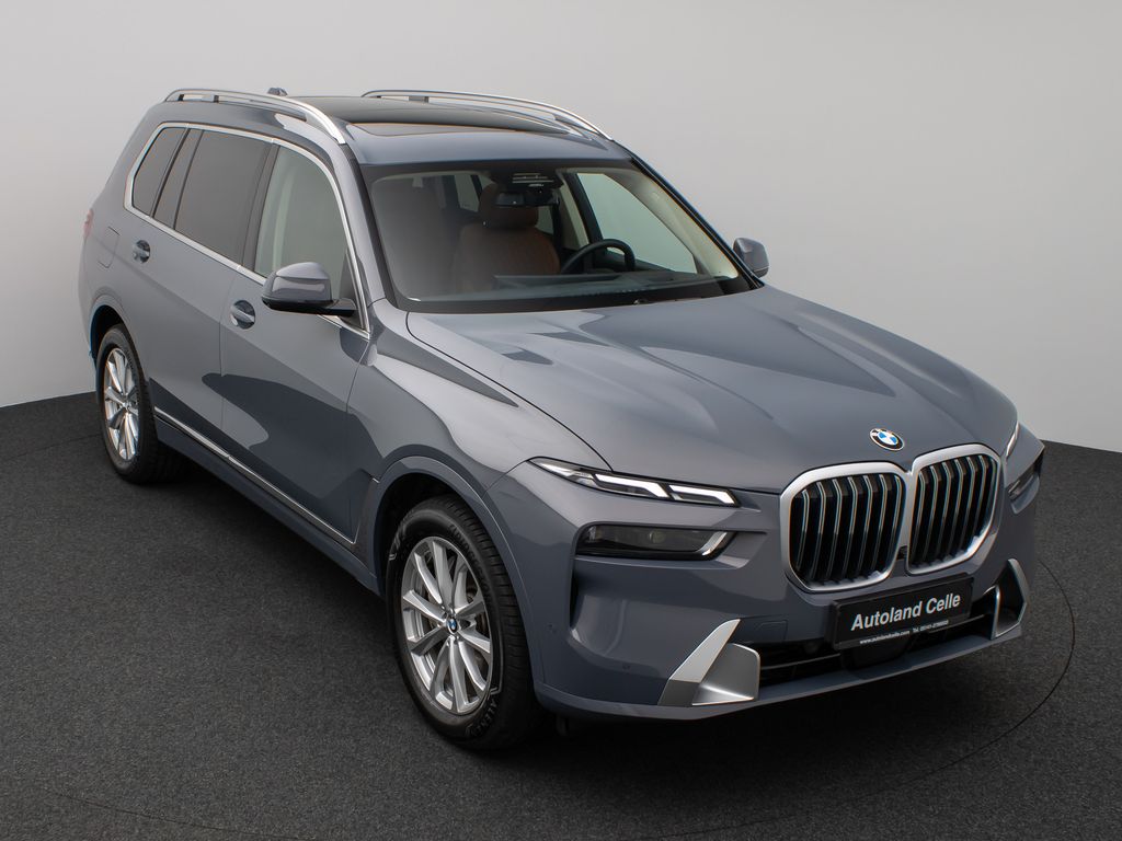 BMW X7 2022 г. Серый, пробег 53456 км