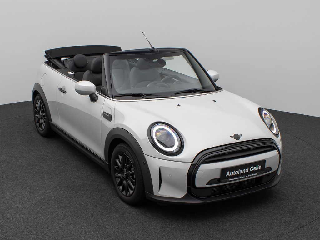 Mini ONE CABRIO 2022 г. Серебристый, пробег 13458 км