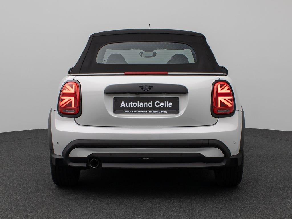 Mini ONE CABRIO 2022 г. Серебристый, пробег 13458 км