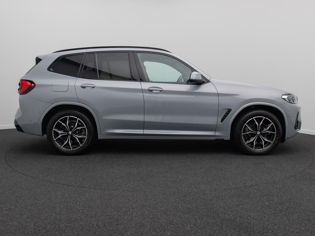BMW X3 2023 г. Серый, пробег 31902 км