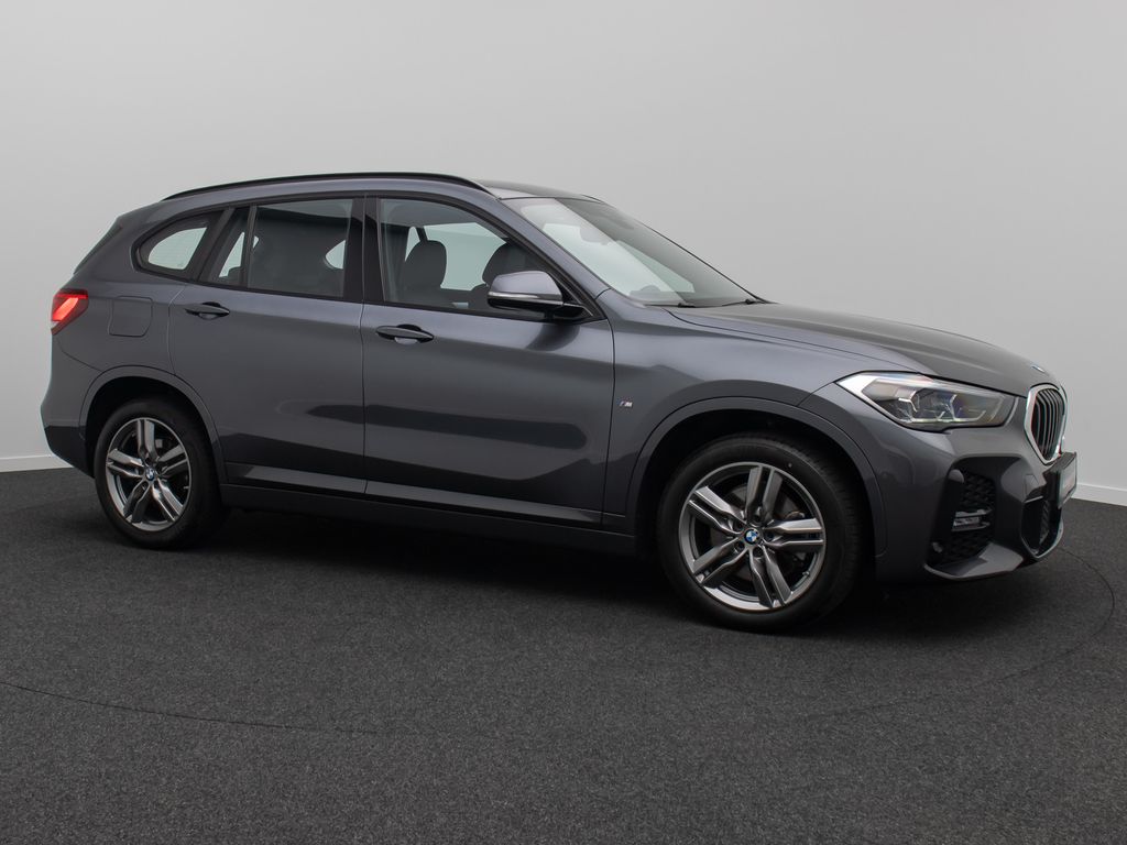 BMW X1 2022 г. Серый, пробег 39990 км