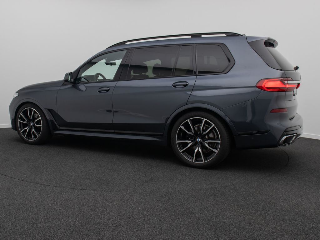 BMW X7 2022 г. Серый, пробег 46400 км