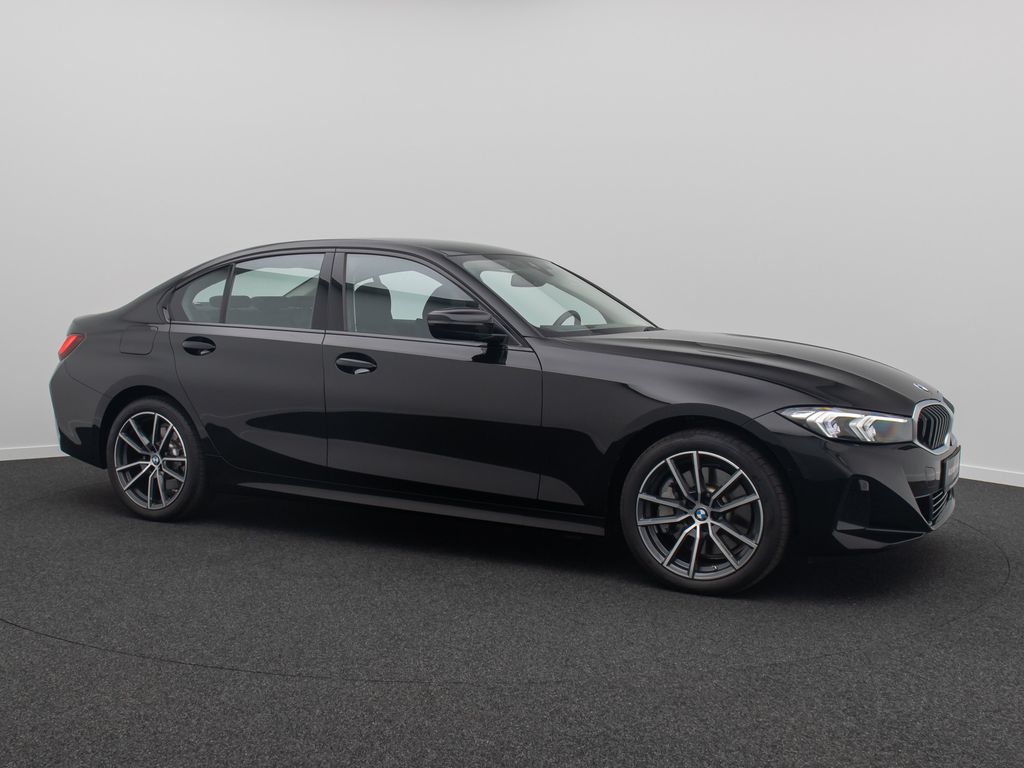 BMW 330 2022 г. Чёрный, пробег 37067 км
