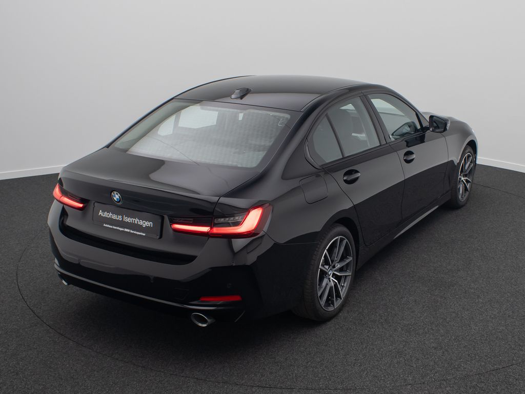 BMW 330 2022 г. Чёрный, пробег 37067 км