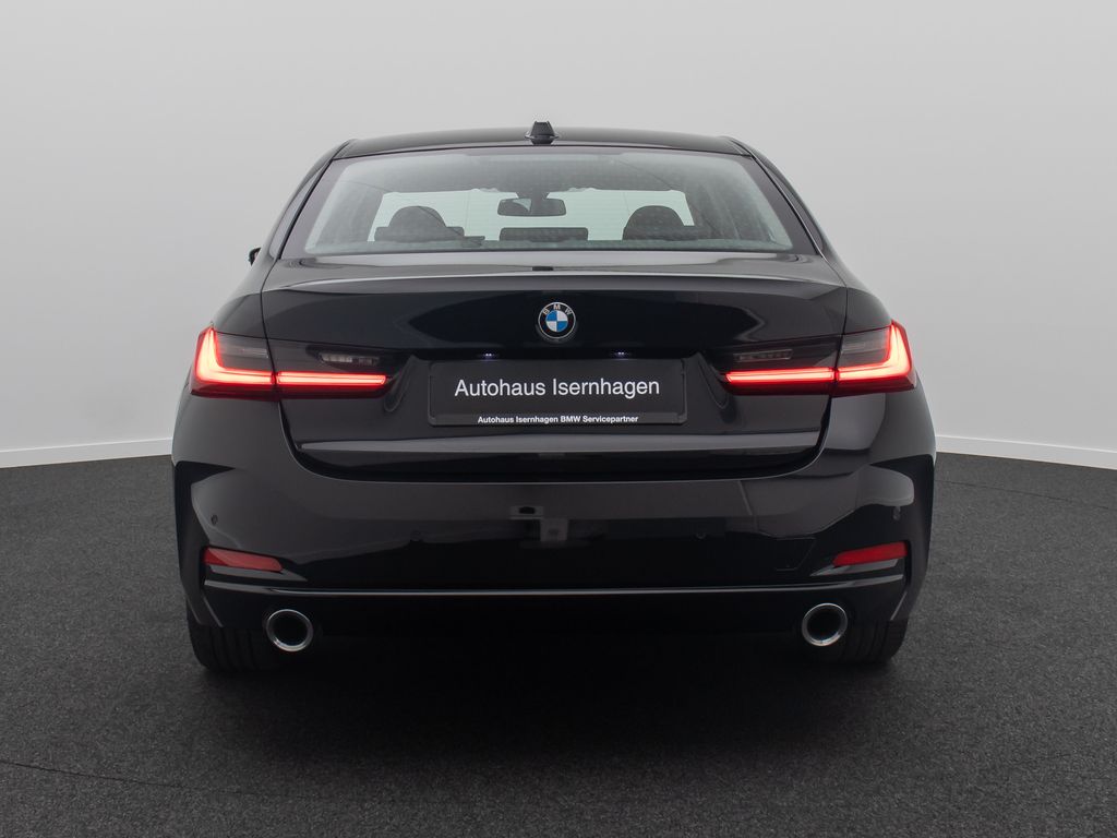 BMW 330 2022 г. Чёрный, пробег 37067 км