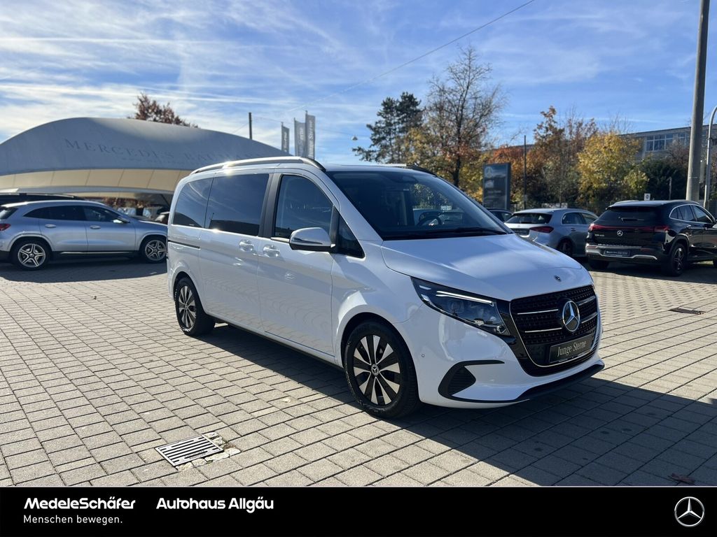 Mercedes-Benz V 300 2025 г. Белый, пробег 30800 км