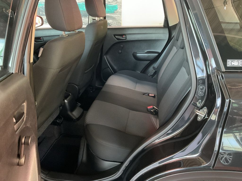 Suzuki Vitara 2021 г. Чёрный, пробег 40240 км
