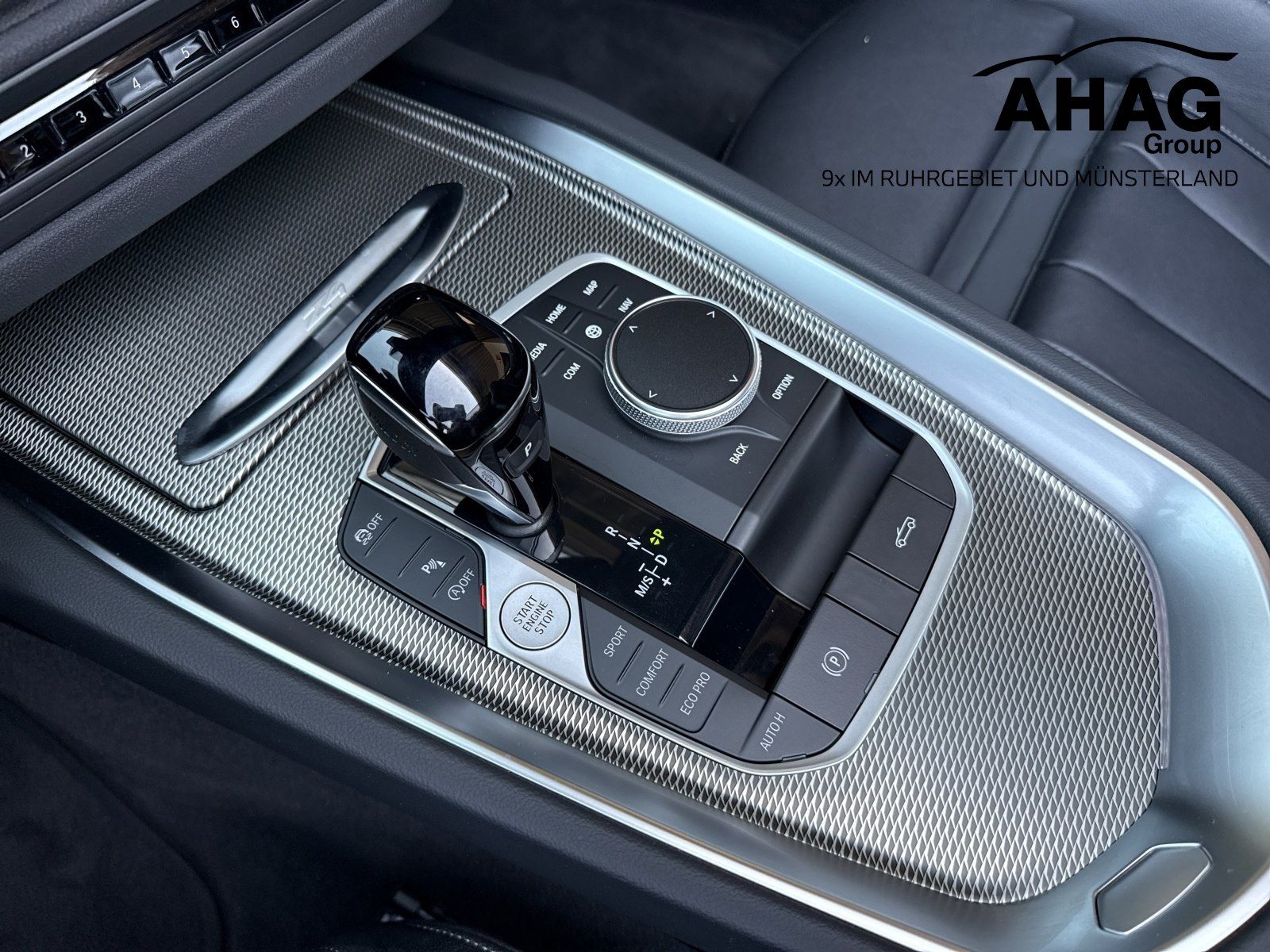 BMW X9 2025 г. Зелёный, пробег 11990 км